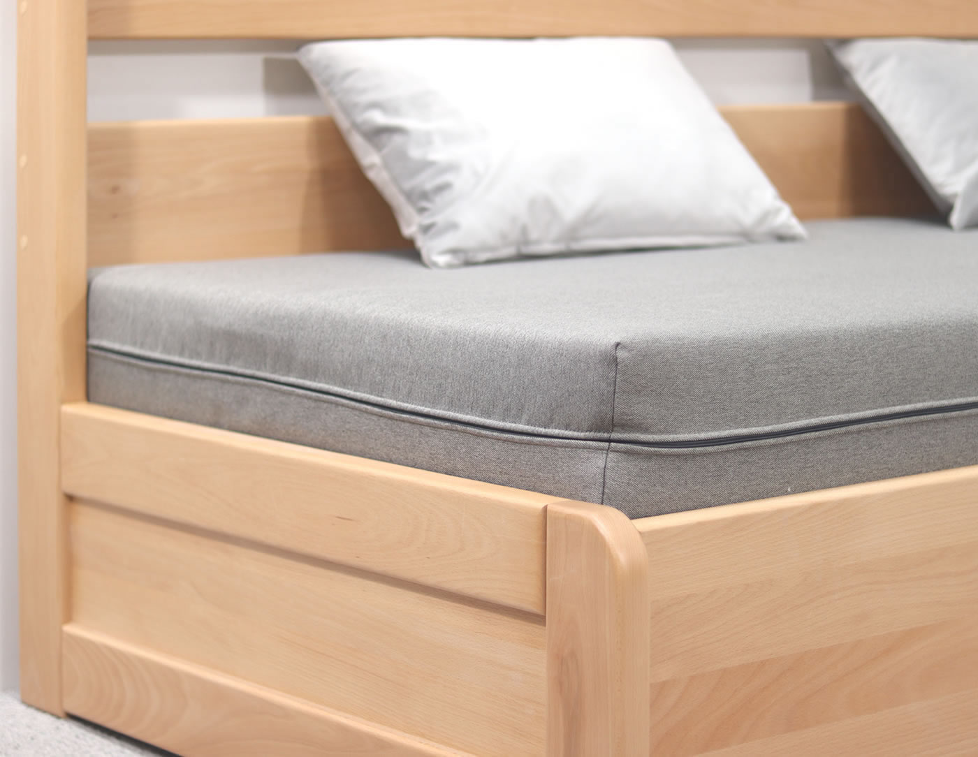 Konstrukční detail postele Flexo