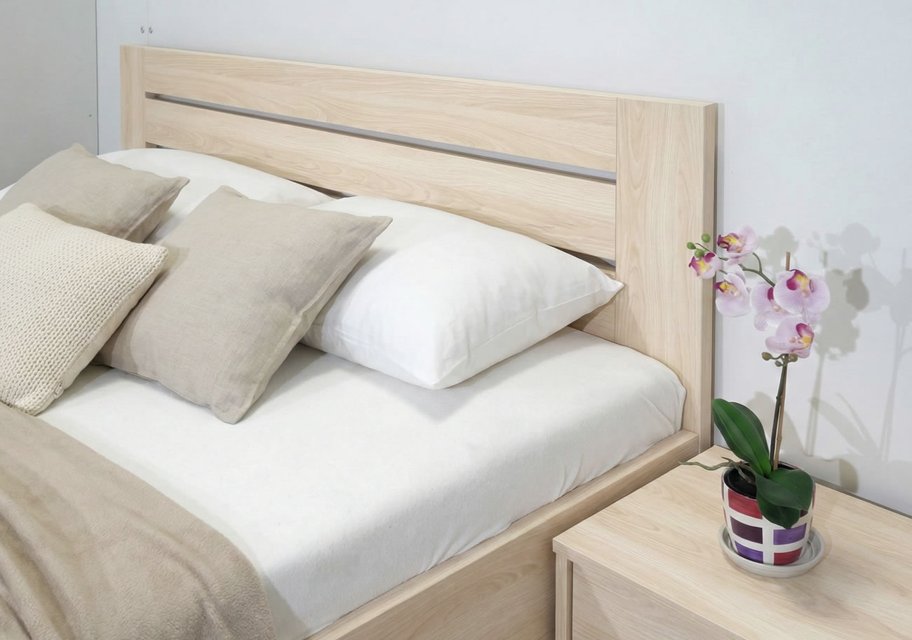 Detail konstrukce a materiálu postele Canaria