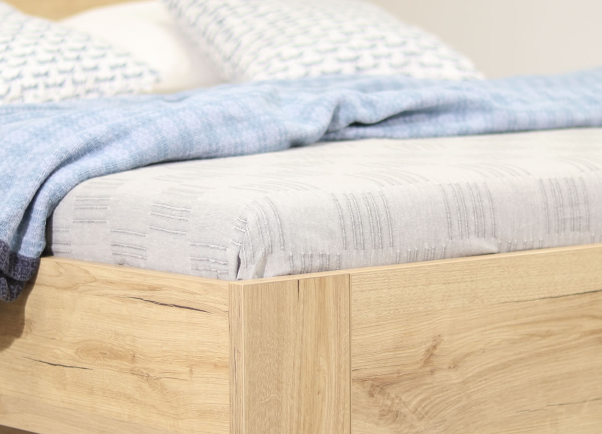 Rohová postel Erika 120x200 - detaily bočního a hlavového čela