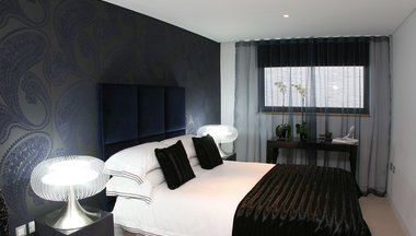 Černé doplňky do ložnice - moderní a elegantní Černé doplňky do ložnice - moderní a elegantní