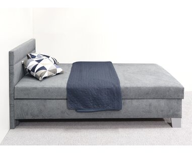 Detail potahu - postel Variant s čelem