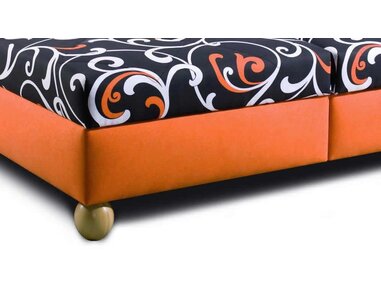 Čalouněná postel s úložným prostorem MAXRELAX