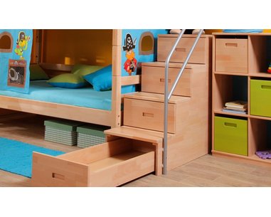 Schody k palandě nízké D105, masiv buk Schody k palandě nízké D105, masiv buk