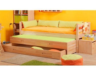 Výsuvná přistýlka s úložným prostorem D103, masiv smrk Výsuvná přistýlka s úložným prostorem D103, masiv smrk
