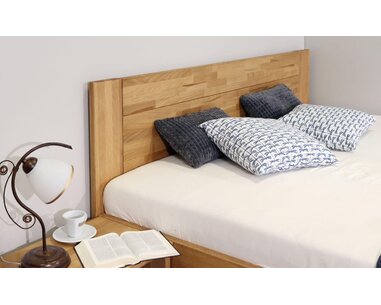 Zvýšená postel z masivu Trinity 2, masiv buk