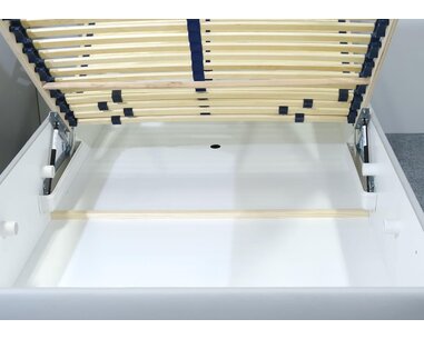 Čalouněná postel s úložným prostorem Crissy, 140x200, šedá Čalouněná postel s úložným prostorem Crissy, 140x200, šedá