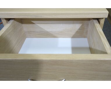 Noční stolek Bára 2 zásuvkový, masiv dub