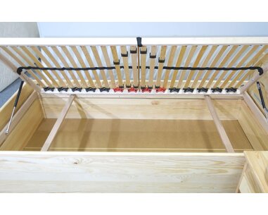 Dřevěná postel s úložným prostorem Hanka, masiv borovice