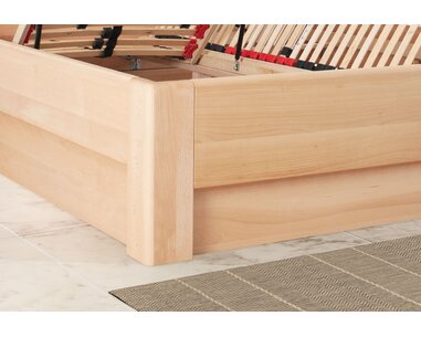 Detail nohy - postel z masivu Matrix Detail nohy - postel z masivu Matrix
