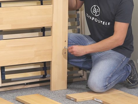 Jak smontovat dřevěnou postel z masivu