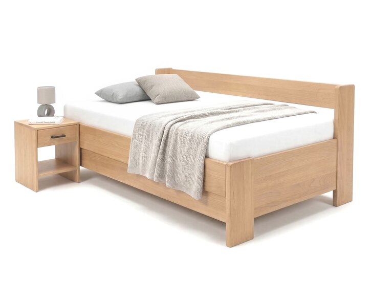 Zvýšená buková postel s roštem MIVA s bočním čelem, 140x200 Zvýšená buková postel s roštem MIVA s bočním čelem, 140x200