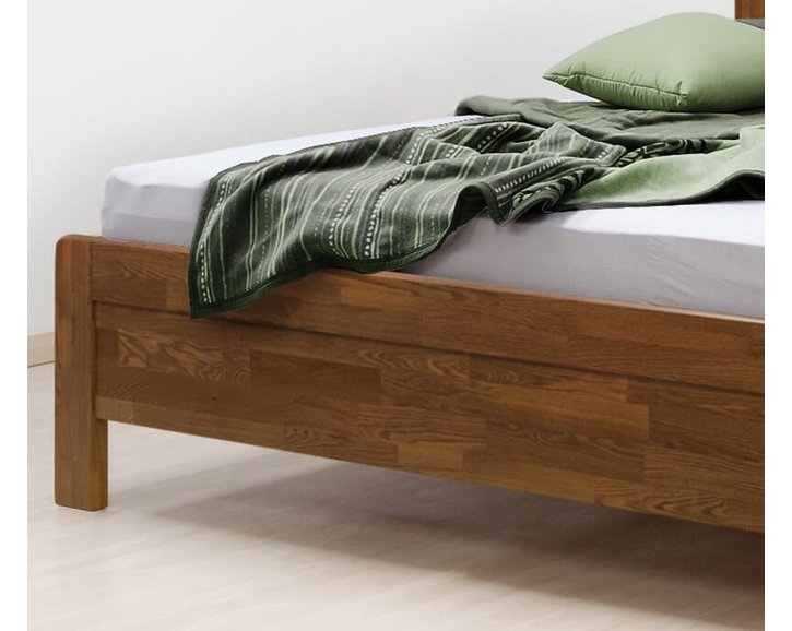 Zvýšená postel z masivu Karlo-oblé, masiv dub cink