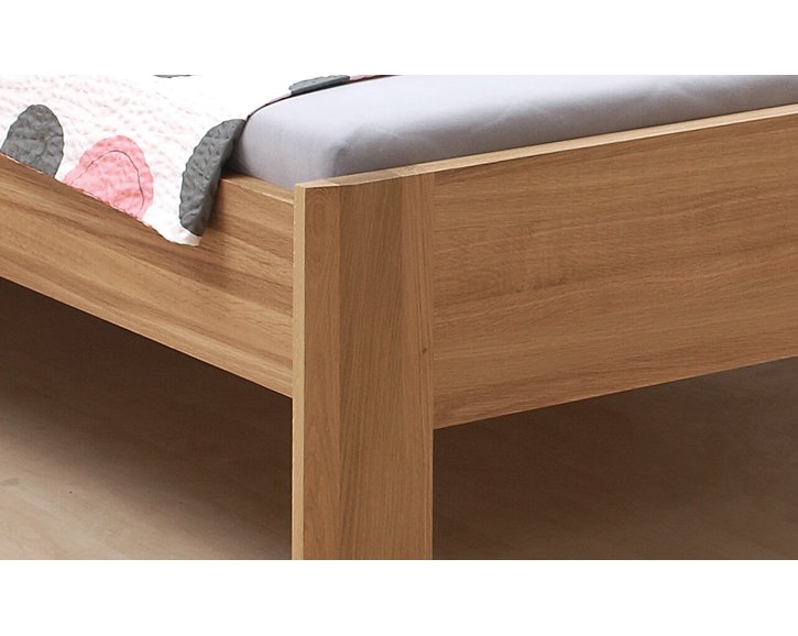 Zvýšená postel z masivu Ella Family, masiv dub cink