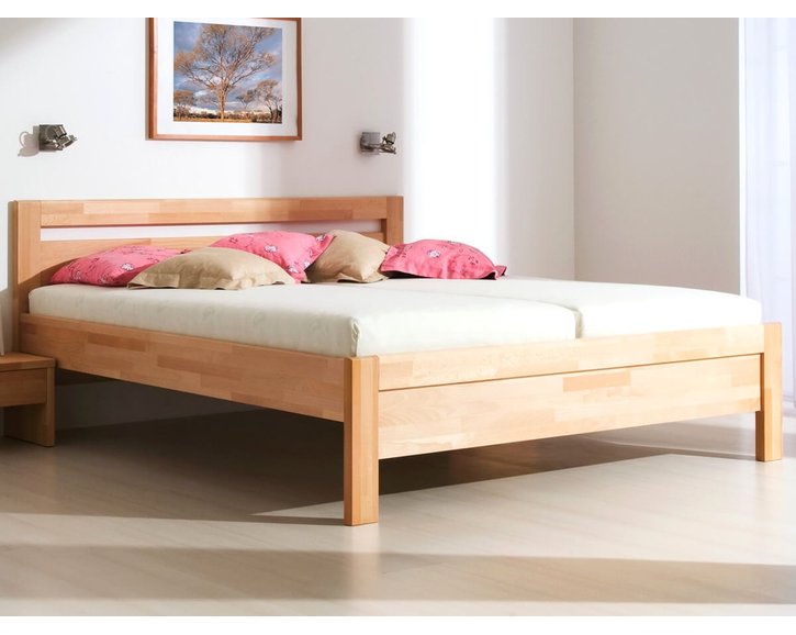 Zvýšená postel z masivu Karlo, masiv buk cink