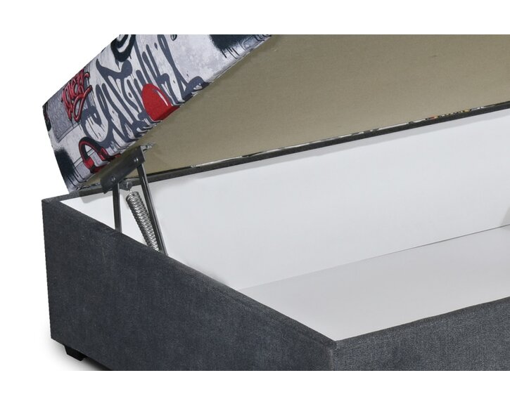 pohled na úložný prostor Maxi