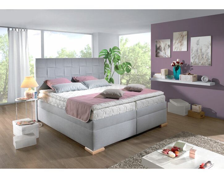 Interiér ložnice a postele boxspring Giardino Interiér ložnice a postele boxspring Giardino