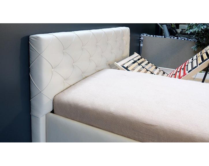 Zvýšená čalouněná postel s úložným prostorem Jolanda