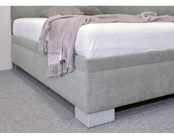 Čalouněná postel s úložným prostorem Niobe, 140x200 cm