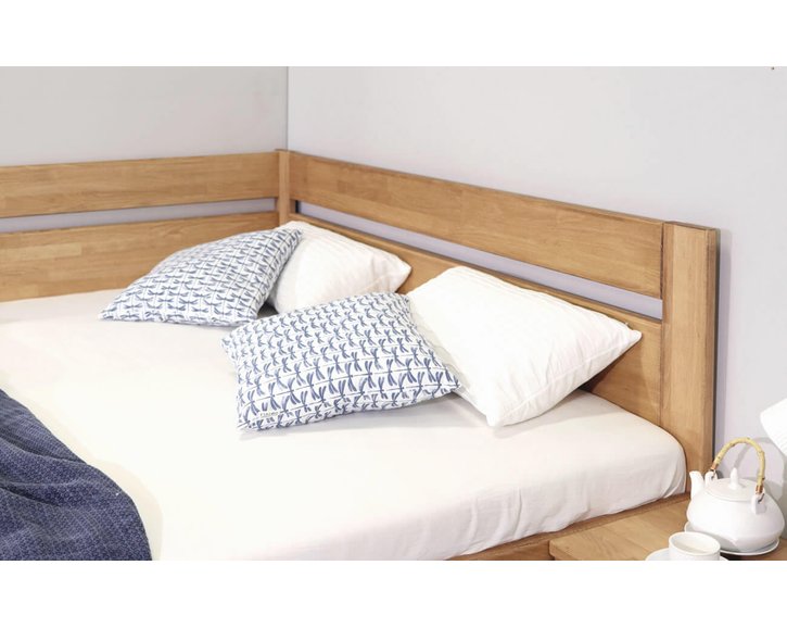 Zvýšená postel z masivu Academia, masiv buk