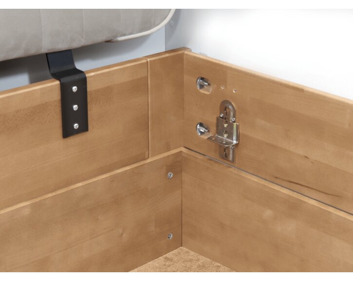 Rohové spoje - postel Casanova 1