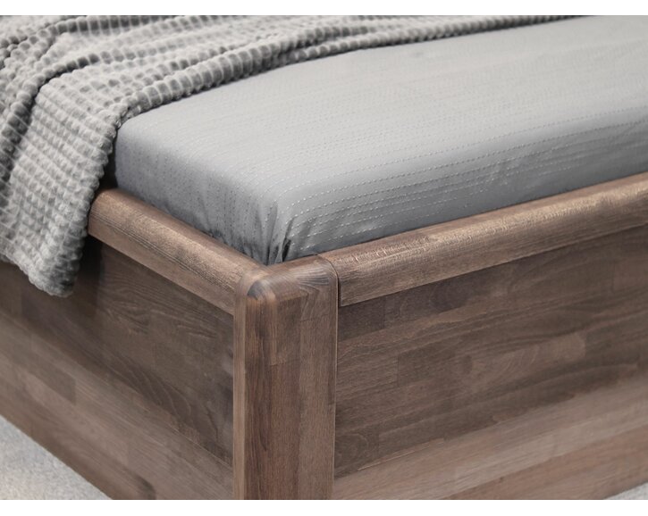 Zaoblení - dvoulůžko z masivu Claudia, masiv buk