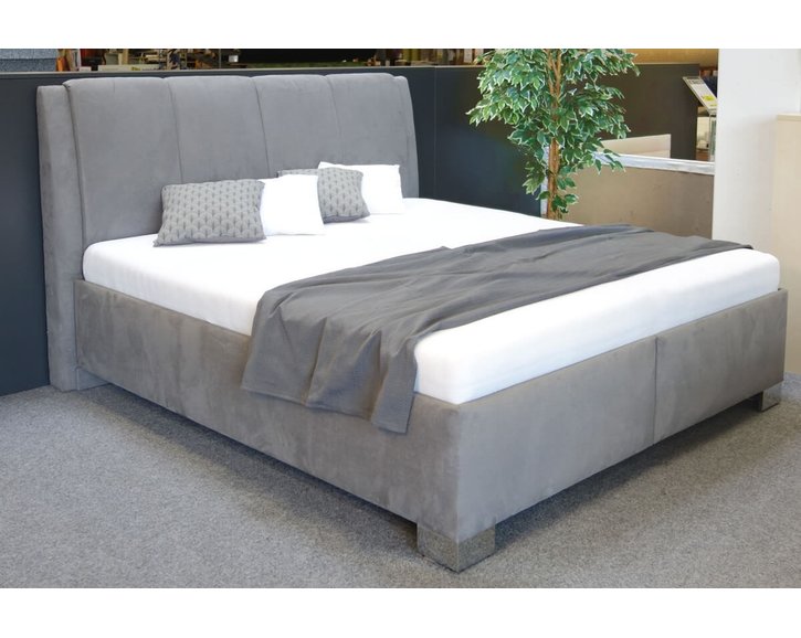 Vysoká čalouněná postel s úložným prostorem GUVERNÉR