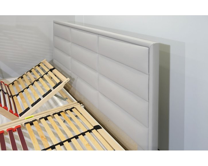 Vysoká čalouněná postel s úložným prostorem CASIOPEA