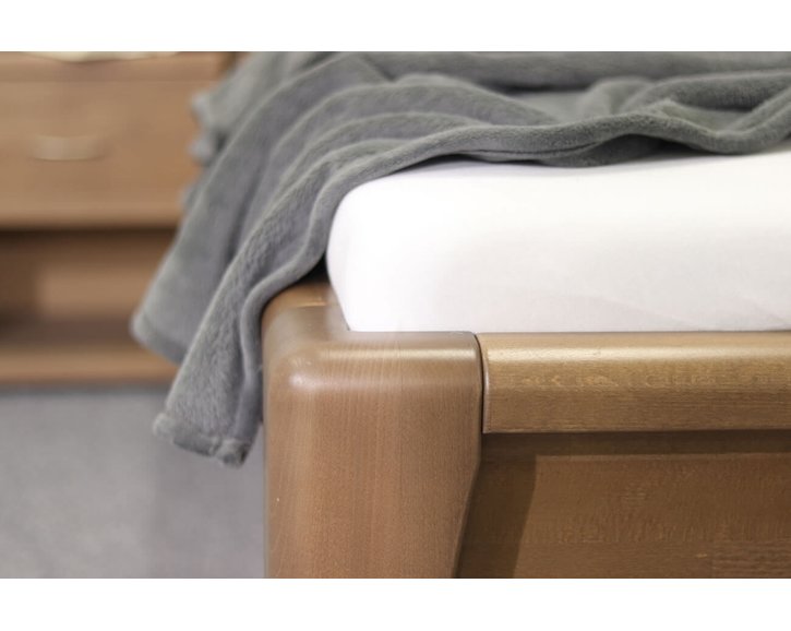 Zvýšená postel dvoulůžko z masivu CAMILLA, masiv buk