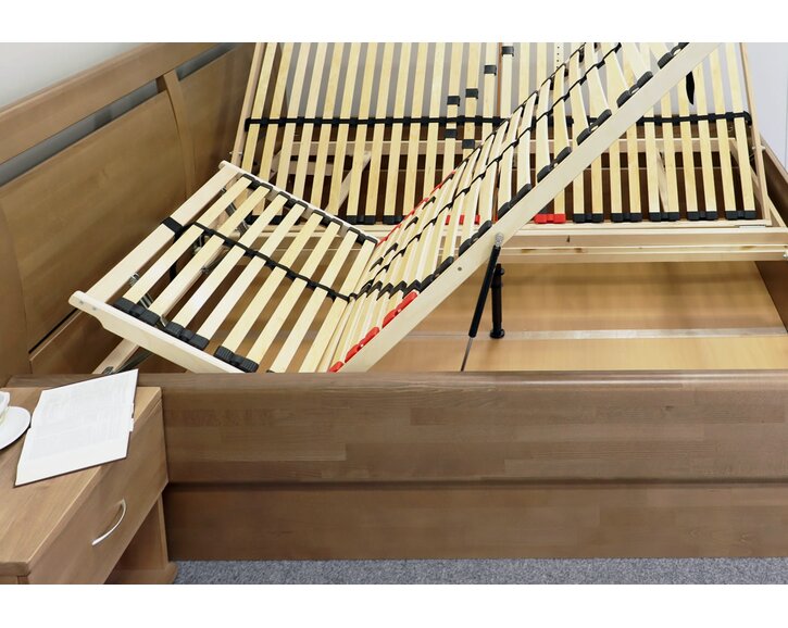 Postel Claudia  - rošty