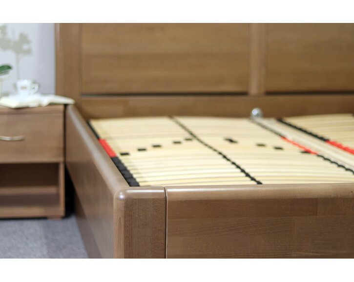 Postel Claudia  - rošty