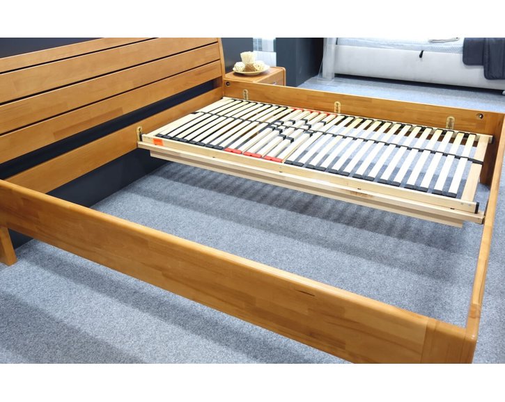 Zvýšená postel z masivu CATARINA 1, masiv buk