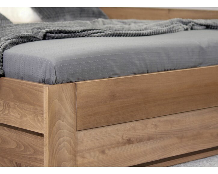 Postel s úložným prostorem Valentin