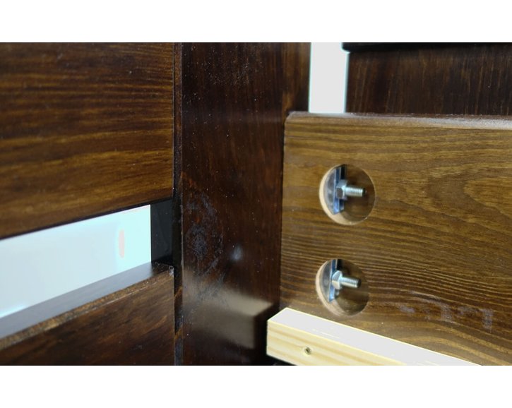 Dřevěná postel jednolůžko Hanka, masiv borovice, moření ořech