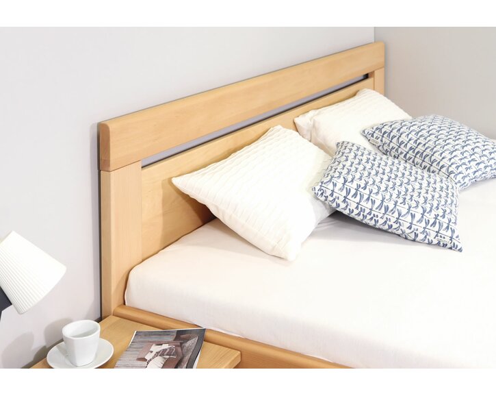 Čelo - postel Valerian