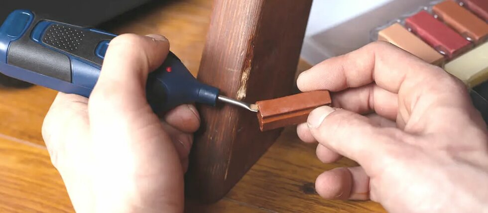 Jak odstranit rýhy a škrábance na posteli? Jak odstranit rýhy a škrábance na posteli?