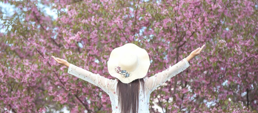 Jarní inspirace pro ložnici: 5 tipů pro lepší spánek 🌿